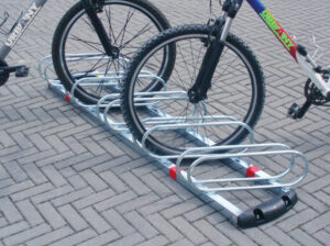 Râtelier porte vélos *premium* à 5 places inclinées à 60° - Imagen 2
