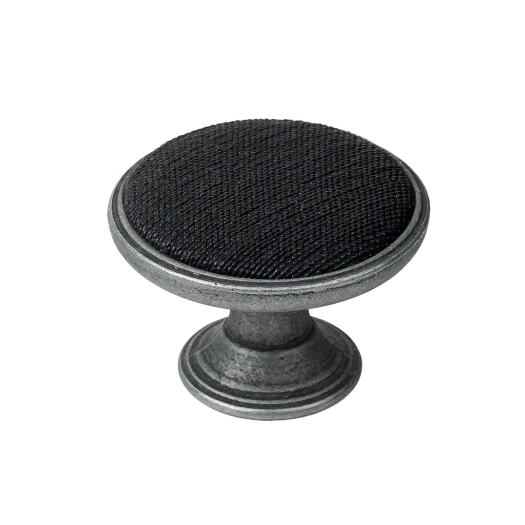 Bouton de meuble zamac  diamètre 37 mm en argent vieilli-tissu noir lot de 24 piéces - Gris / argent, Zamak