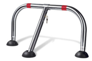 Barrière de parking *premium*  Rabattable a clef, 3 pieds etrier a sceller defixation, Lot de 28 pièces. - Gris / argent, Acier