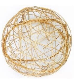 Boule en osier blanc « tupida » diamètre 35 cm