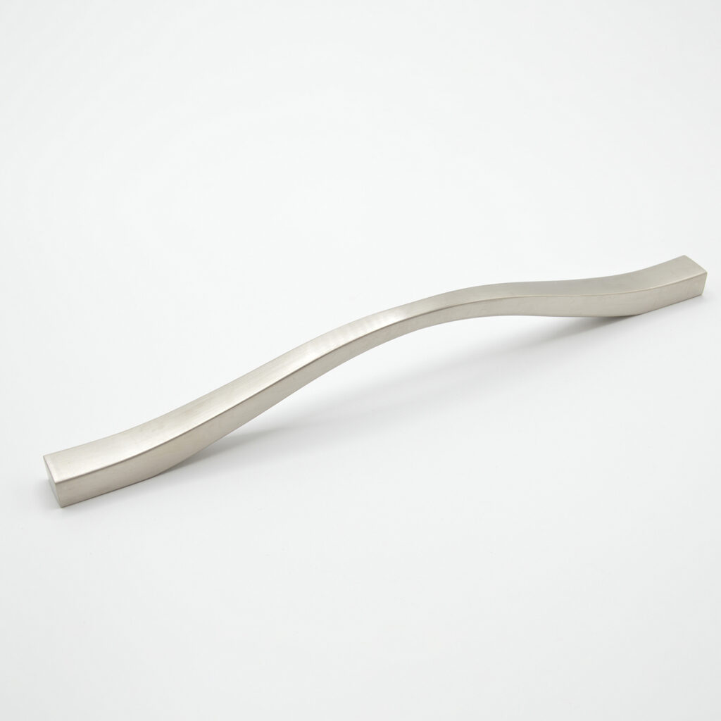 Poignée de meuble en zamac E 224 et 192 mm NICKELÉ BROSSÉ - Gris / argent, Zamak